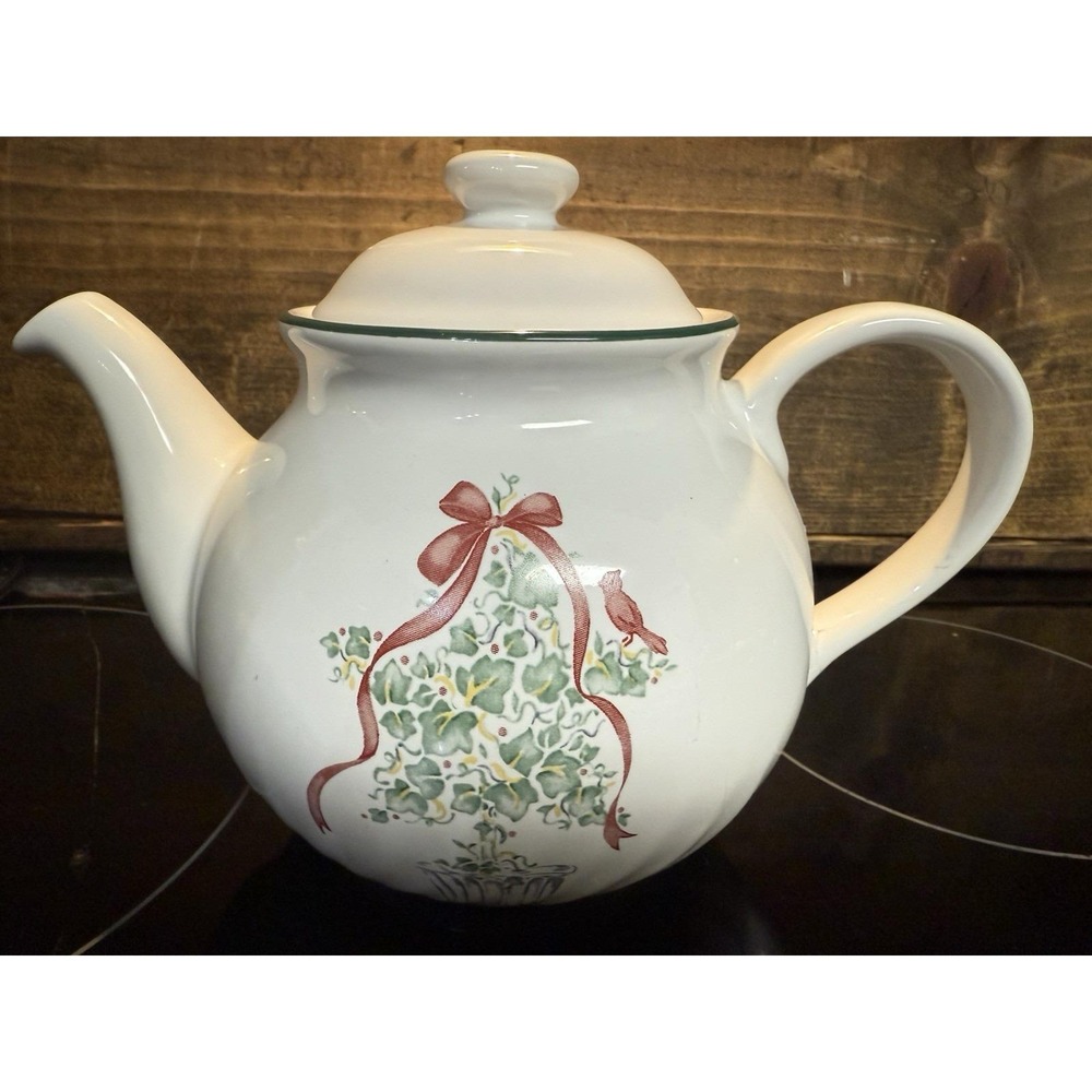 Corelle Holiday‎ Tea Pot Stoneware Callaway Christmas Ivy Topiary Teapot